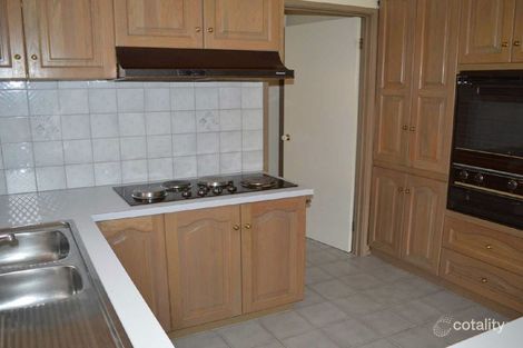 Property photo of 1/49 Whalley Drive Wheelers Hill VIC 3150