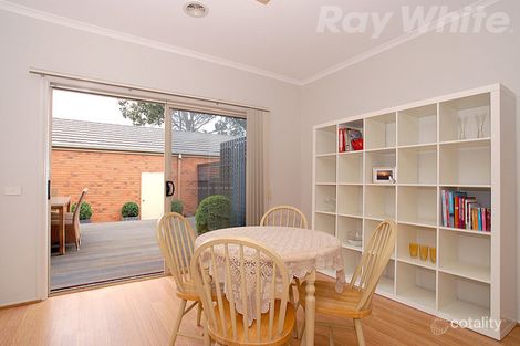 Property photo of 5 St Laurent Rise Knoxfield VIC 3180