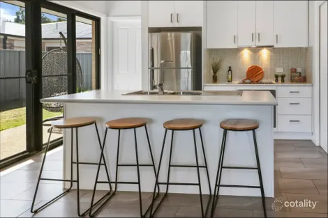 Property photo of 87 Cambridge Drive Mansfield VIC 3722