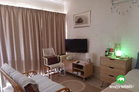 Property photo of 2/13 Gilmore Place Queanbeyan West NSW 2620