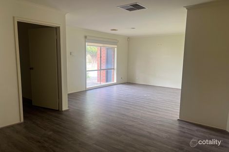 Property photo of 8 Answer Close Sydenham VIC 3037