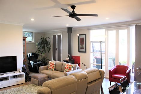 12 Bests Pl, Burra, SA 5417