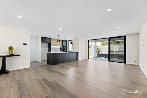 4/1 Raine Pl, Barden Ridge, NSW 2234