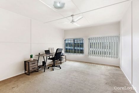 Property photo of 4 Green Street Booval QLD 4304