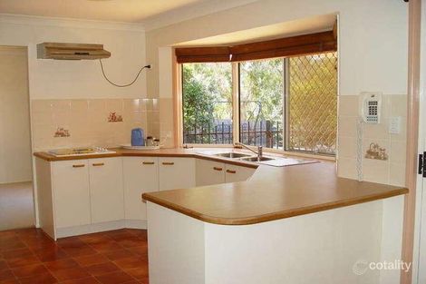 Property photo of 71 Chesterfield Crescent Kuraby QLD 4112