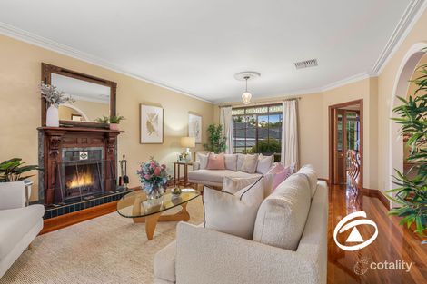 Property photo of 3 Kerry Close Berwick VIC 3806