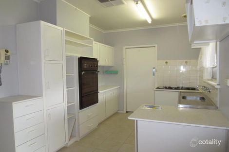 5 Willow Cres, Campbelltown, SA 5074