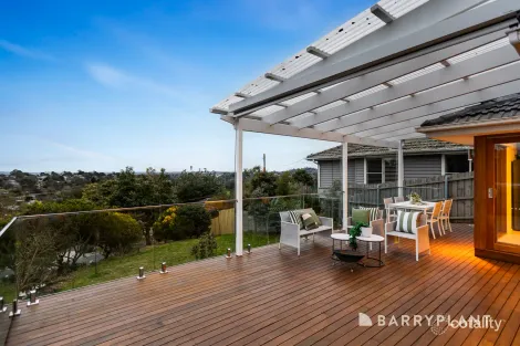 Property photo of 37 Finmere Crescent Upper Ferntree Gully VIC 3156