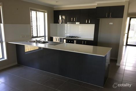 Property photo of 40 Lennon Boulevard Narangba QLD 4504