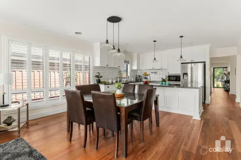 Property photo of 5 Mac Knight Wynd Doreen VIC 3754