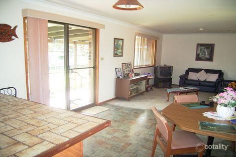 Property photo of 22 Suni Drive Old Bar NSW 2430