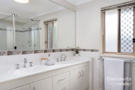 Property photo of 5 Abbey Court Springfield Lakes QLD 4300