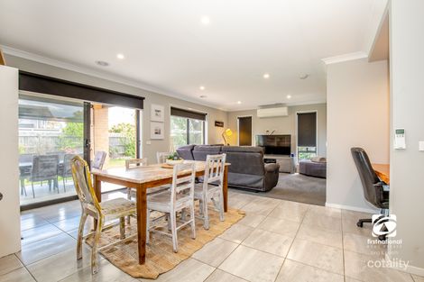Property photo of 1/8 Lewis Place Paynesville VIC 3880