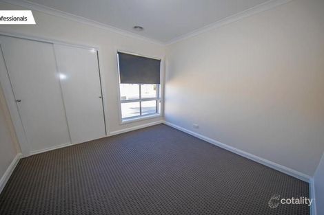 Property photo of 1 Sunderland Way Melton West VIC 3337