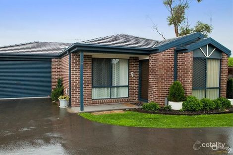 2/35-41 Henry St, Pakenham, VIC 3810