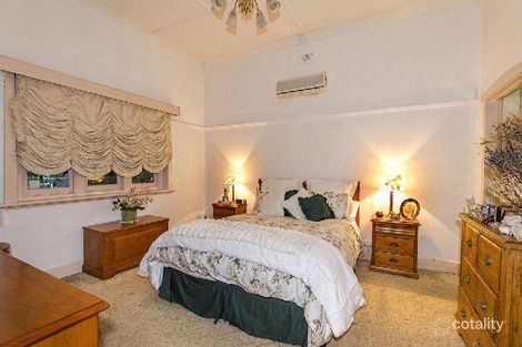 Property photo of 37 Mascoma Street Strathmore VIC 3041