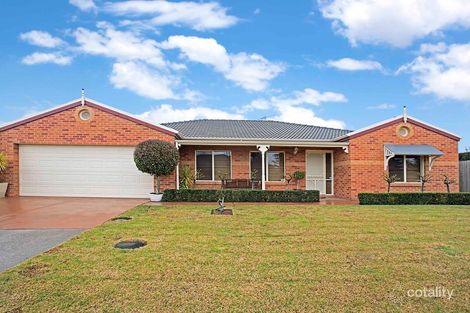 Property photo of 2 Roaming Creek Court Waurn Ponds VIC 3216