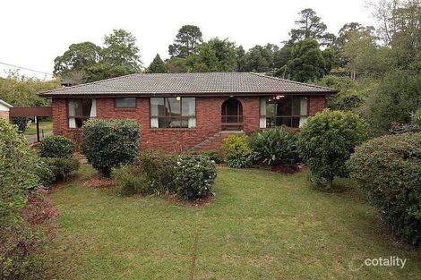 2 Paradise Gr, Emerald, VIC 3782