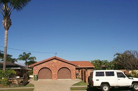 102 Monaco St, Broadbeach Waters, QLD 4218