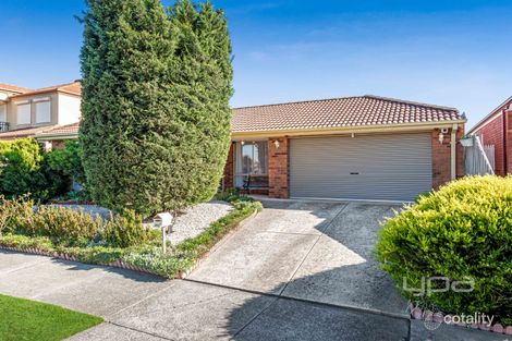 Property photo of 23 Cambridge Crescent Roxburgh Park VIC 3064