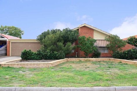 Property photo of 18 Thoroughbred Avenue Werribee VIC 3030