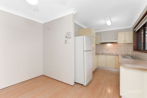 Property photo of 28/27 Waratah Crescent Macquarie Fields NSW 2564