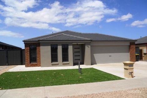 774 Armstrong Rd, Manor Lakes, VIC 3024