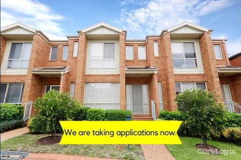 Property photo of 18 Larkspur Circuit Glen Waverley VIC 3150