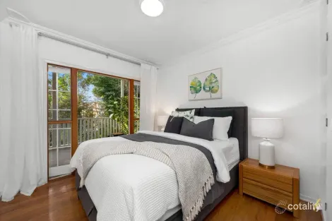 Property photo of 137 Jerrang Street Indooroopilly QLD 4068