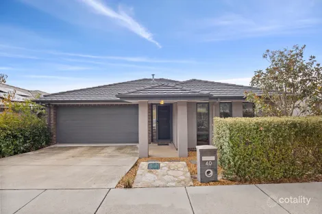 Property photo of 40 Cocoparra Crescent Crace ACT 2911