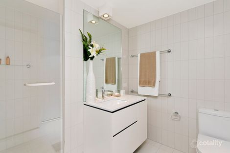 8/35 Eastlake Pde, Kingston, ACT 2604