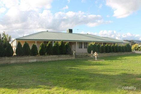 138 Larsen Rd, Byford, WA 6122