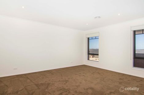 Property photo of 9 Hangar Drive Mount Duneed VIC 3217