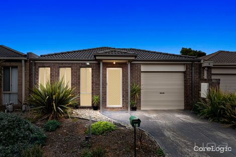 Property photo of 16 Parawong Parade Wyndham Vale VIC 3024