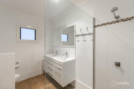 Property photo of 9 Bellevue Terrace Clayfield QLD 4011