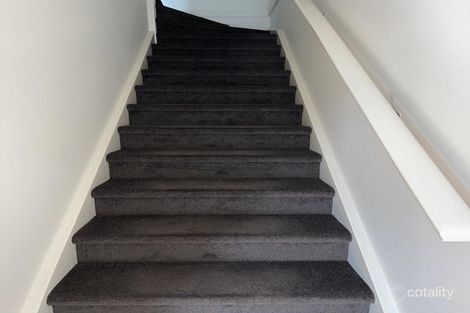 Property photo of 2/99 Kent Road Pascoe Vale VIC 3044