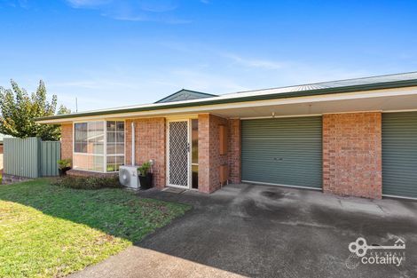 Property photo of 2/22 Hart Street Mount Gambier SA 5290