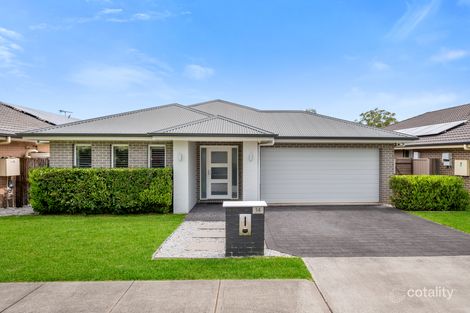 14 Beckham St, Spring Farm, NSW 2570