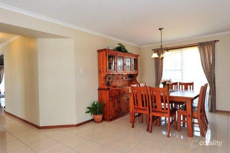 Property photo of 21 Pelling Court Westbrook QLD 4350