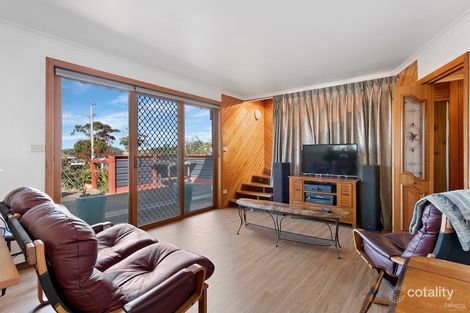 Property photo of 20 Pineleigh Street Penguin TAS 7316