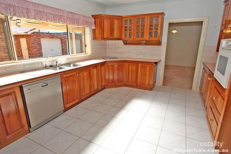 Property photo of 5 Elgin Place Lake Albert NSW 2650