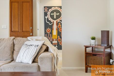 Property photo of 28 Elm Way Jerrabomberra NSW 2619