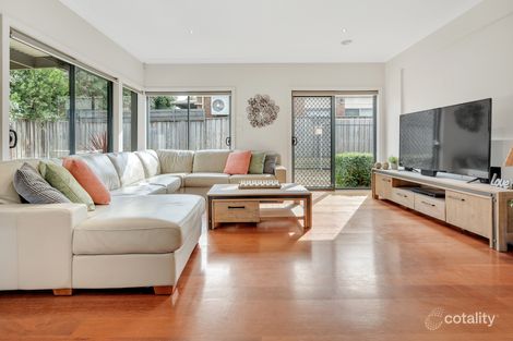 Property photo of 18 Earlston Place Craigieburn VIC 3064