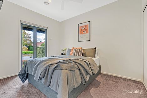 Property photo of 18 Earlston Place Craigieburn VIC 3064