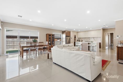 Property photo of 77 Albatross Crescent Harrison ACT 2914