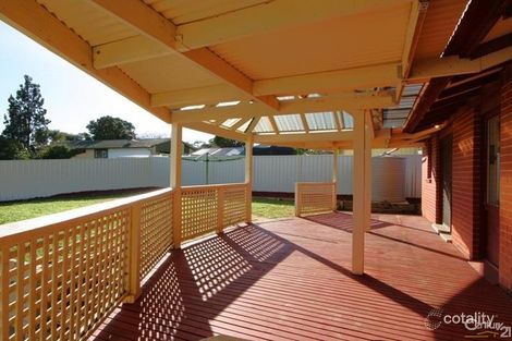 Property photo of 15 Gabrenol Court Noarlunga Downs SA 5168