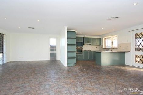 Property photo of 15 Gabrenol Court Noarlunga Downs SA 5168