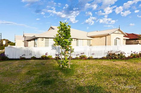 Property photo of 2 Solace Gardens Atwell WA 6164