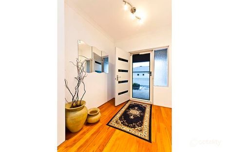 Property photo of 2 Solace Gardens Atwell WA 6164