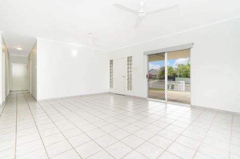 Property photo of 12 Sibbald Crescent Woodroffe NT 0830